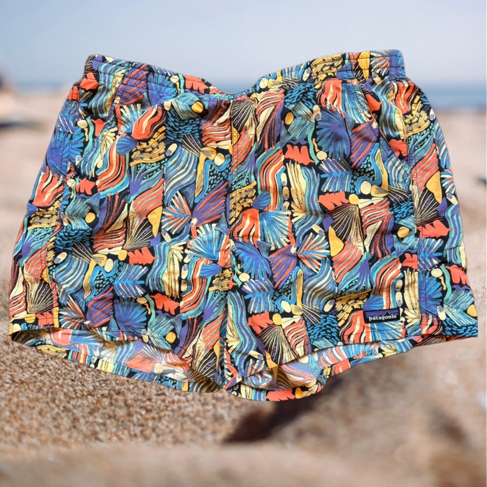 NWOT Patagonia Women's Baggies Shorts 5" size L